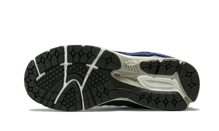 New Balance 2002R Protection Pack Navy - Image 5