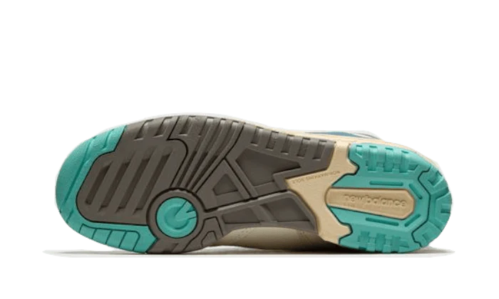New Balance 550 Sea Salt Yellow - Image 4