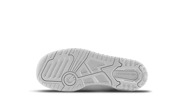 New Balance 550 Triple White Child (PS) - Image 2