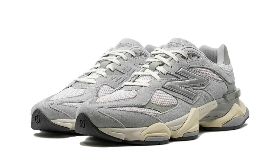 New Balance 9060 Granite Pink - Image 2