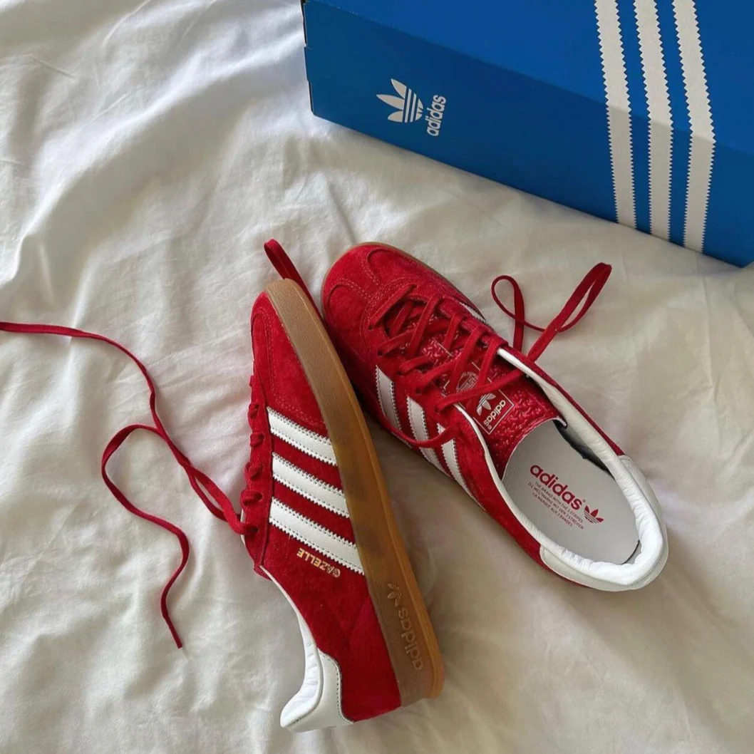 Adidas Gazelle Scarlet Cloud White - Image 4