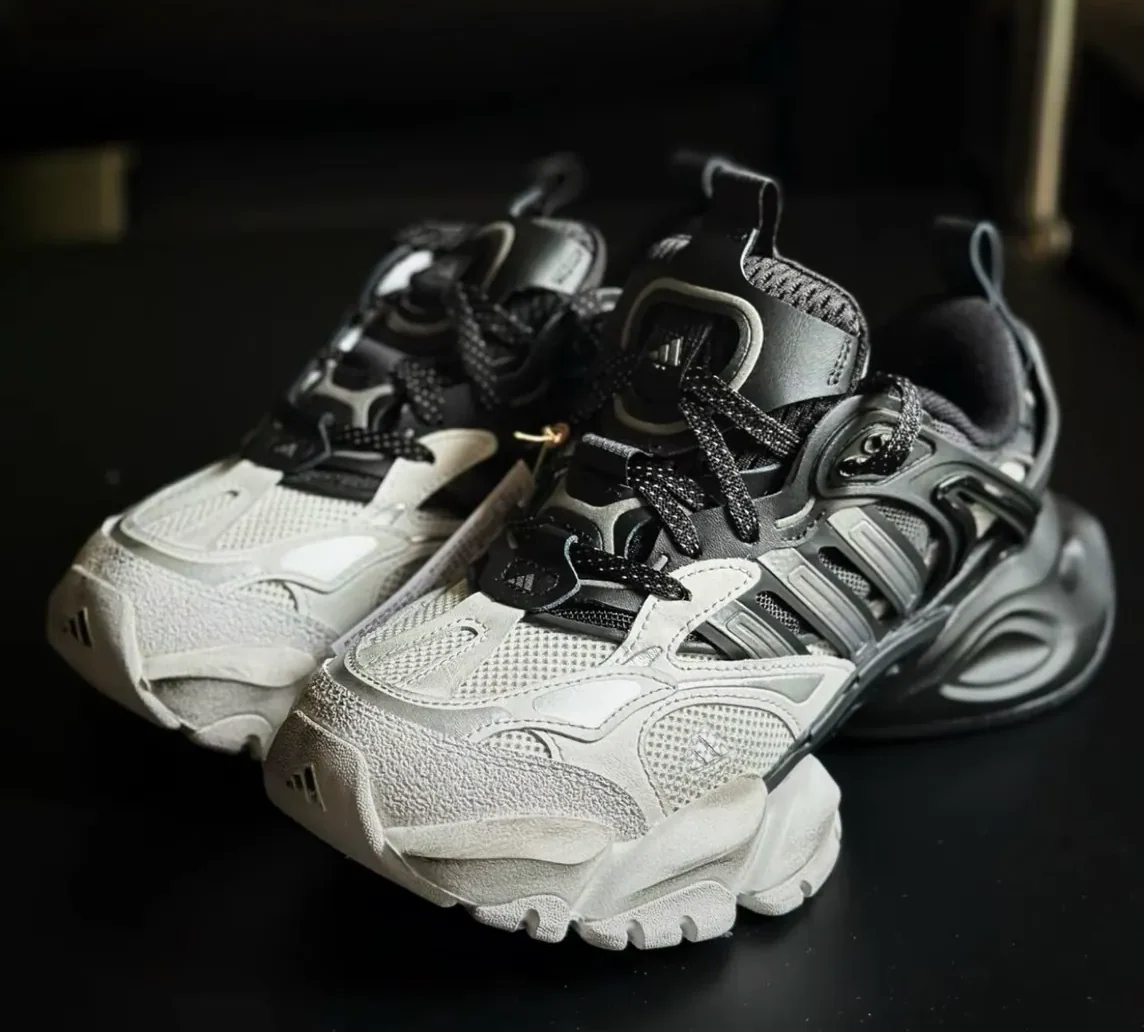 adidas XLG Runner Deluxe White Black - Image 5