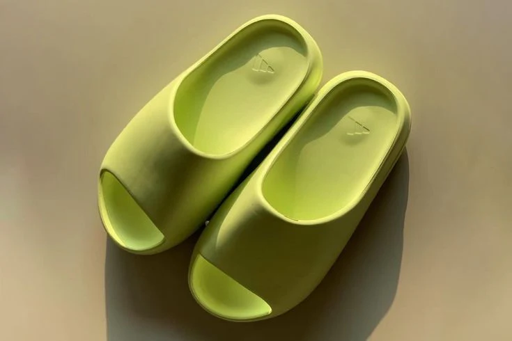 Adidas Yeezy Slide Glow Green - Image 2