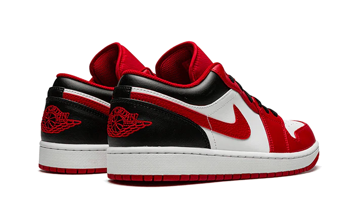 Air Jordan 1 Low Bulls - Image 5