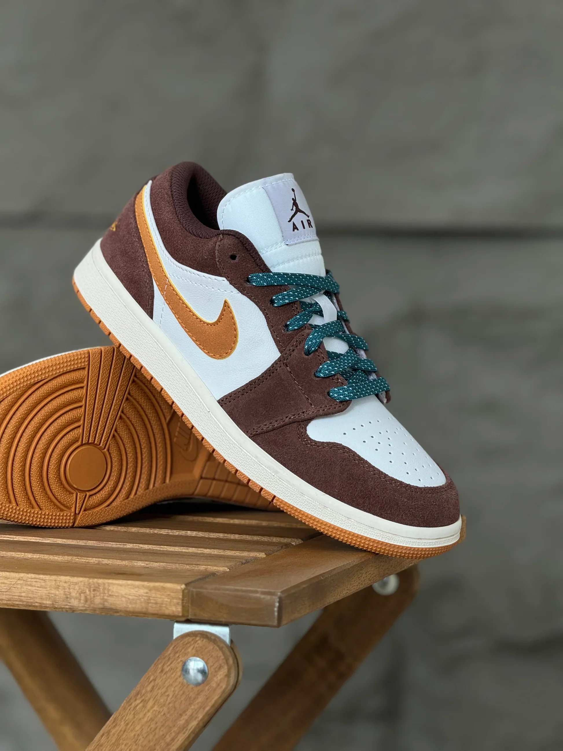 Air Jordan 1 Low Cacao Wow - Image 3