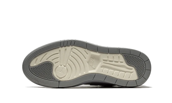 Air Jordan 1 Low Elevate Stealth - Image 3