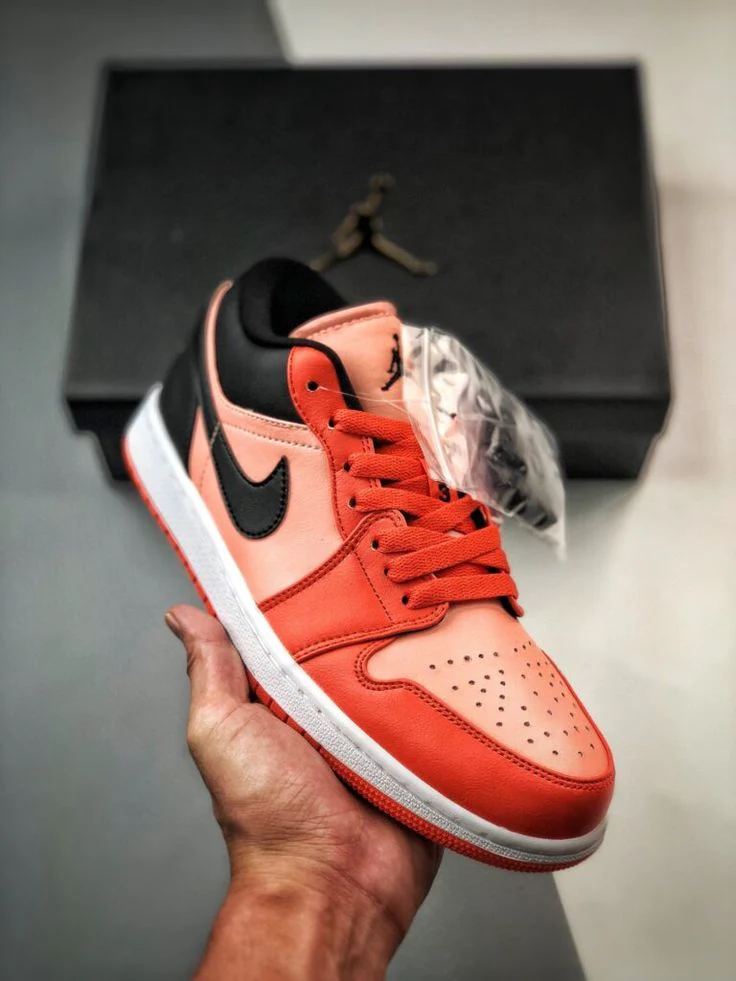 Air Jordan 1 Low Orange Black - Image 7