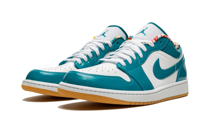 Air Jordan 1 Low SE Barcelona Print - Image 3