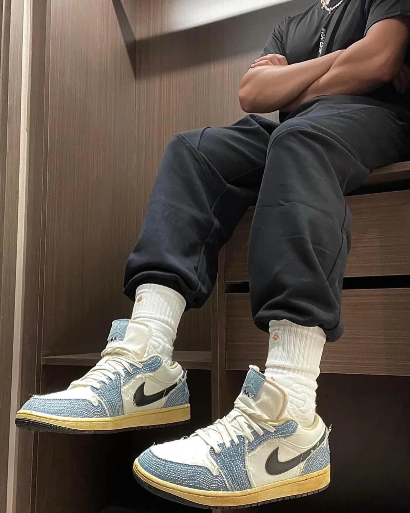 Air Jordan 1 Low SE WRMK Sashiko Denim - Image 3
