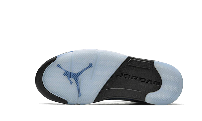 Air Jordan 5 UNC - Image 4