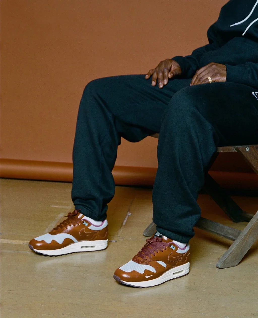 Nike Air Max 1 Patta Tan Brown - Image 2
