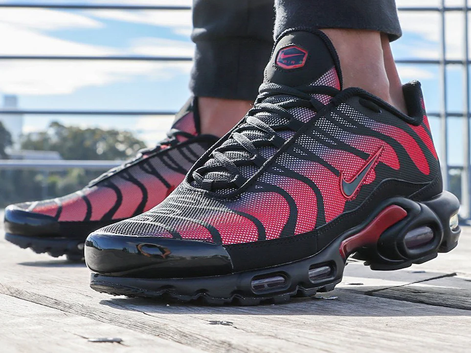 Nike Air Max Plus Bred Reflective - Image 2