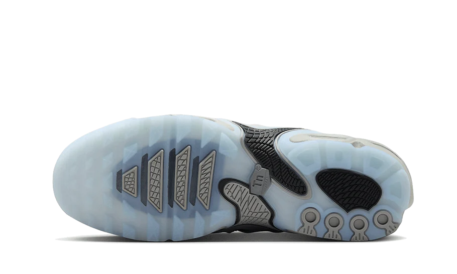 Nike Air Max Plus Drift Light Smoke Grey - Image 3