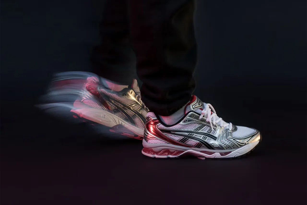 ASICS Gel-Kayano 14 White Classic Red - Image 2
