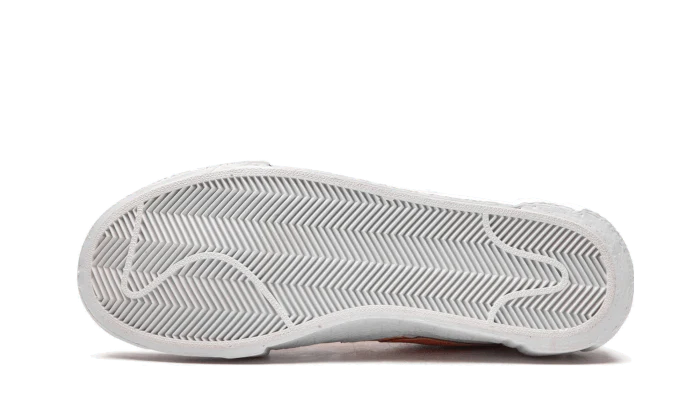 Nike Blazer Low Sacai White Magma Orange - Image 4