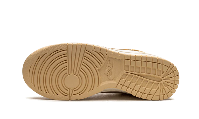 Nike Dunk High Pale Vanilla - Image 4
