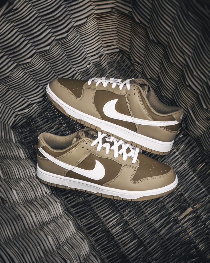 Nike Dunk Low Judge Grey - Image 2
