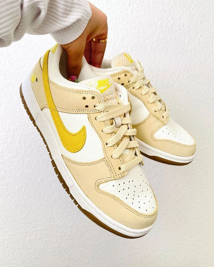 Nike Dunk Low Lemonade - Image 2