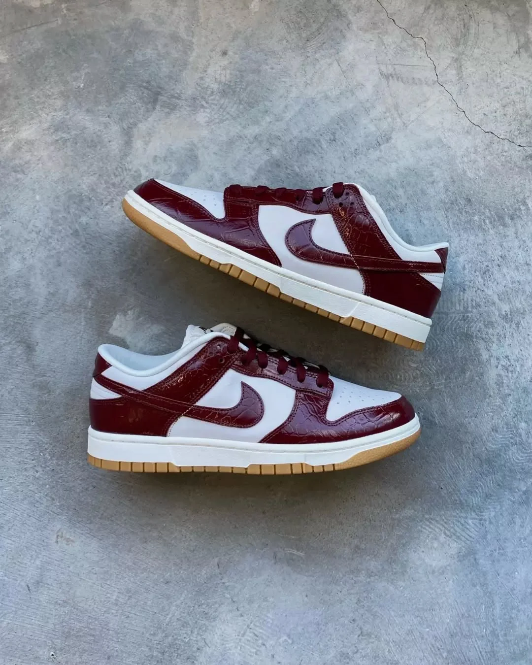 Dunk Low LX Dark Team Red - Image 3