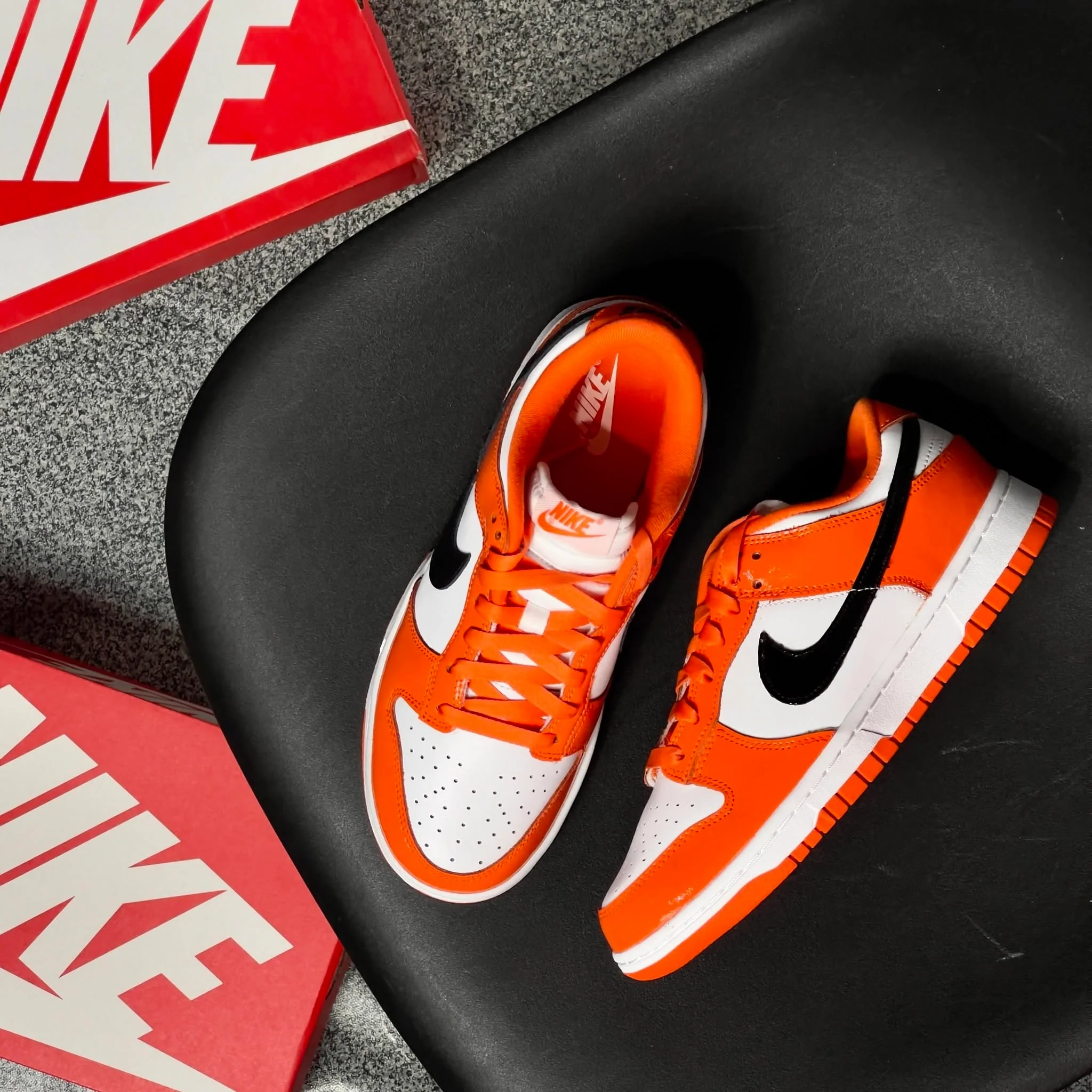 Nike Dunk Low Patent Halloween - Image 2