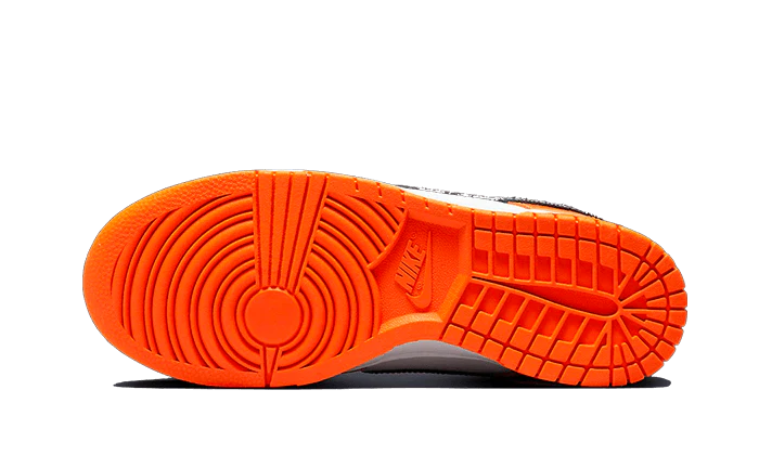 Nike Dunk Low Patent Halloween - Image 4