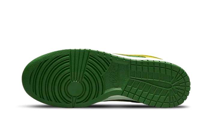 Nike Dunk Low Reverse Brazil - Image 4