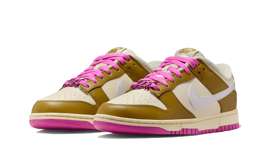 Nike Dunk Low SE Bronzine Pink - Image 3