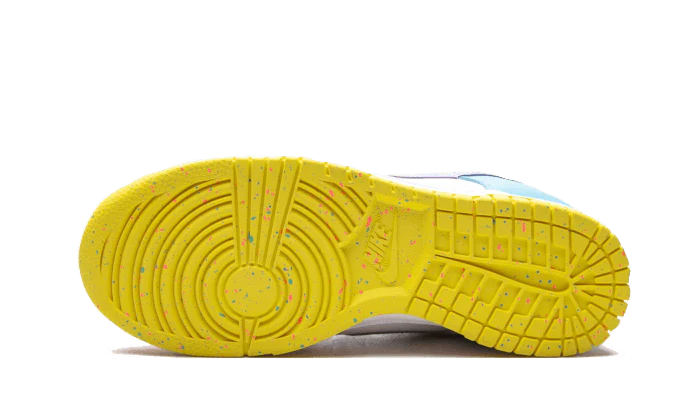 Nike Dunk Low SE Easter - Image 5