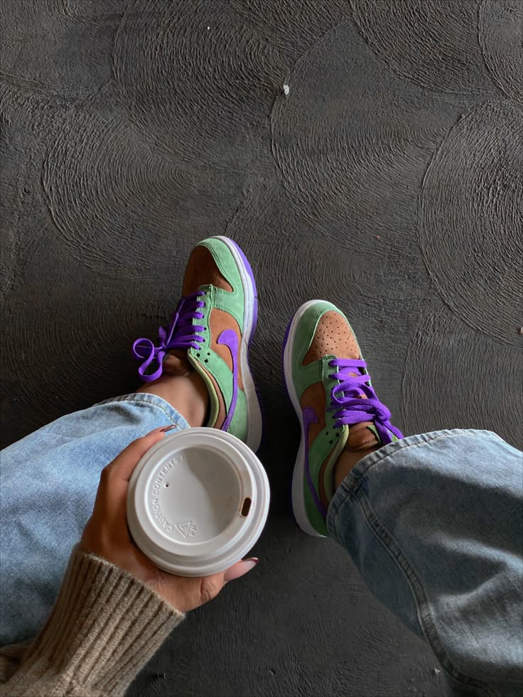 Nike Dunk Low Veneer (2020) - Image 2