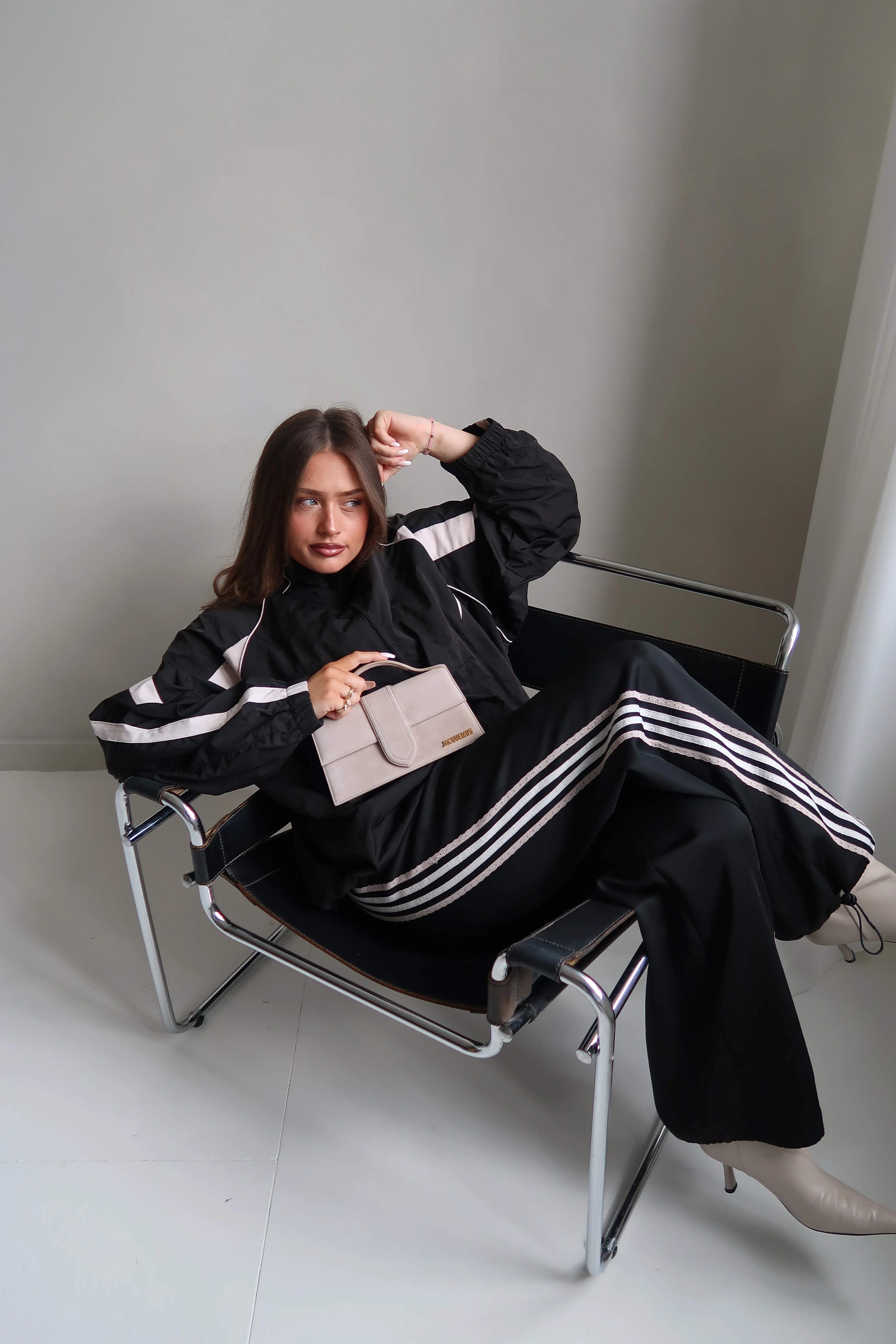 Jacquemus Le Grand Bambino Dark Beige - Image 3