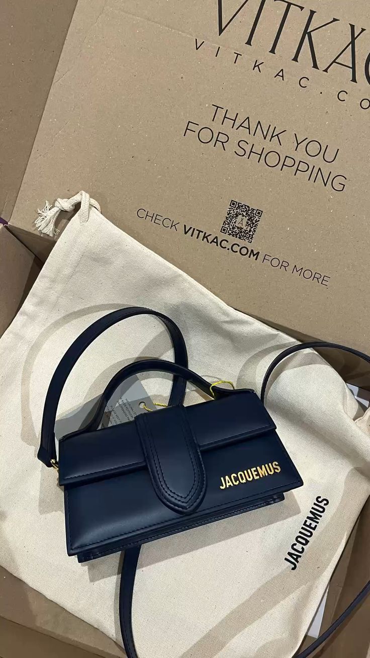 Jacquemus Le Grand Bambino Navy - Image 6
