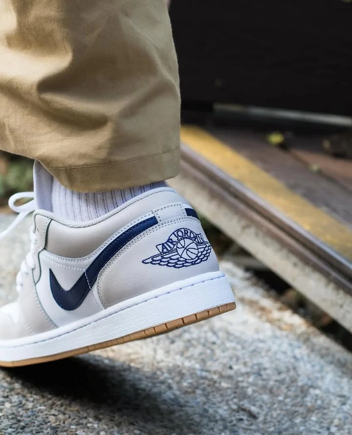 Jordan 1 Low Midnight Navy Neutral Grey - Image 2