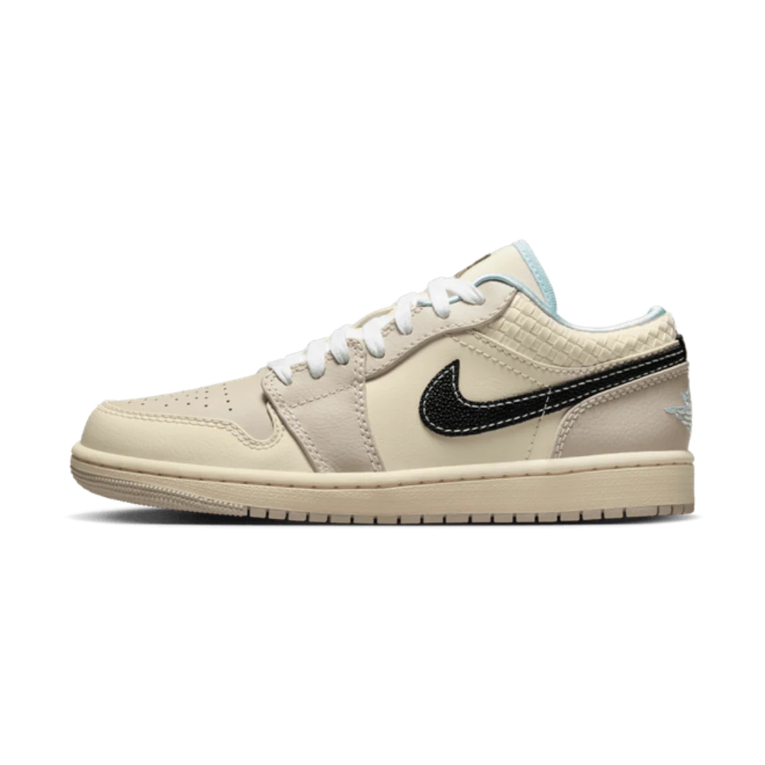 Jordan 1 Low SE Sanddrift Glacier Blue