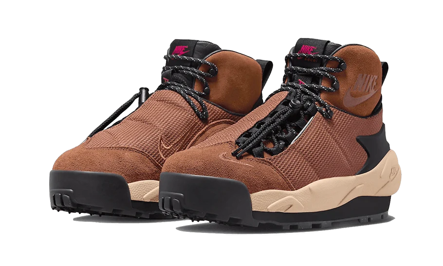 Nike Magmascape SP Sacai Light British Tan - Image 2