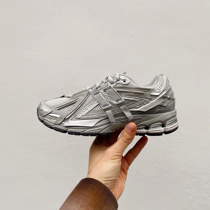 New Balance 1906A Concrete Silver Metallic - Image 2