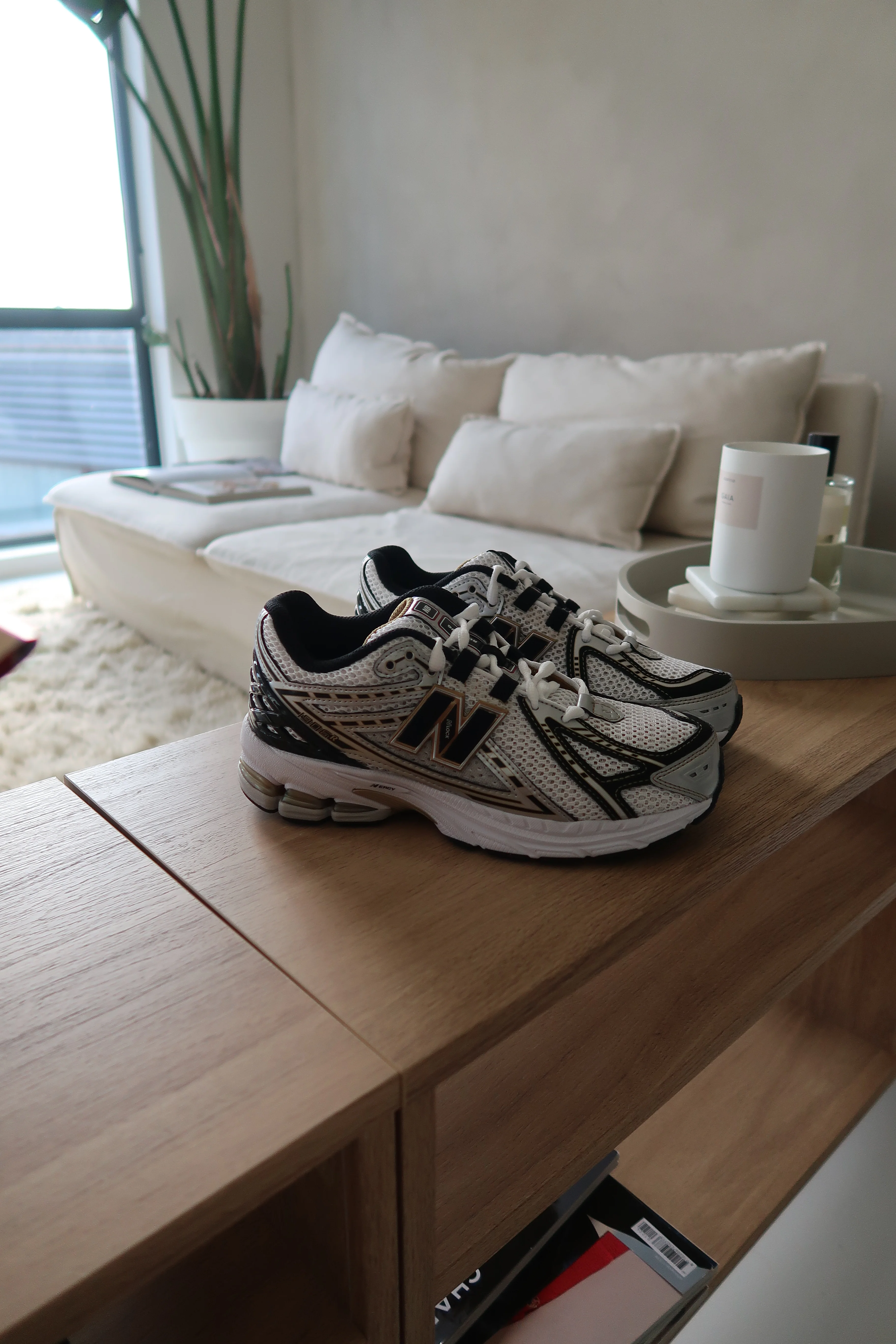 New Balance 1906R White Metallic Gold - Image 3