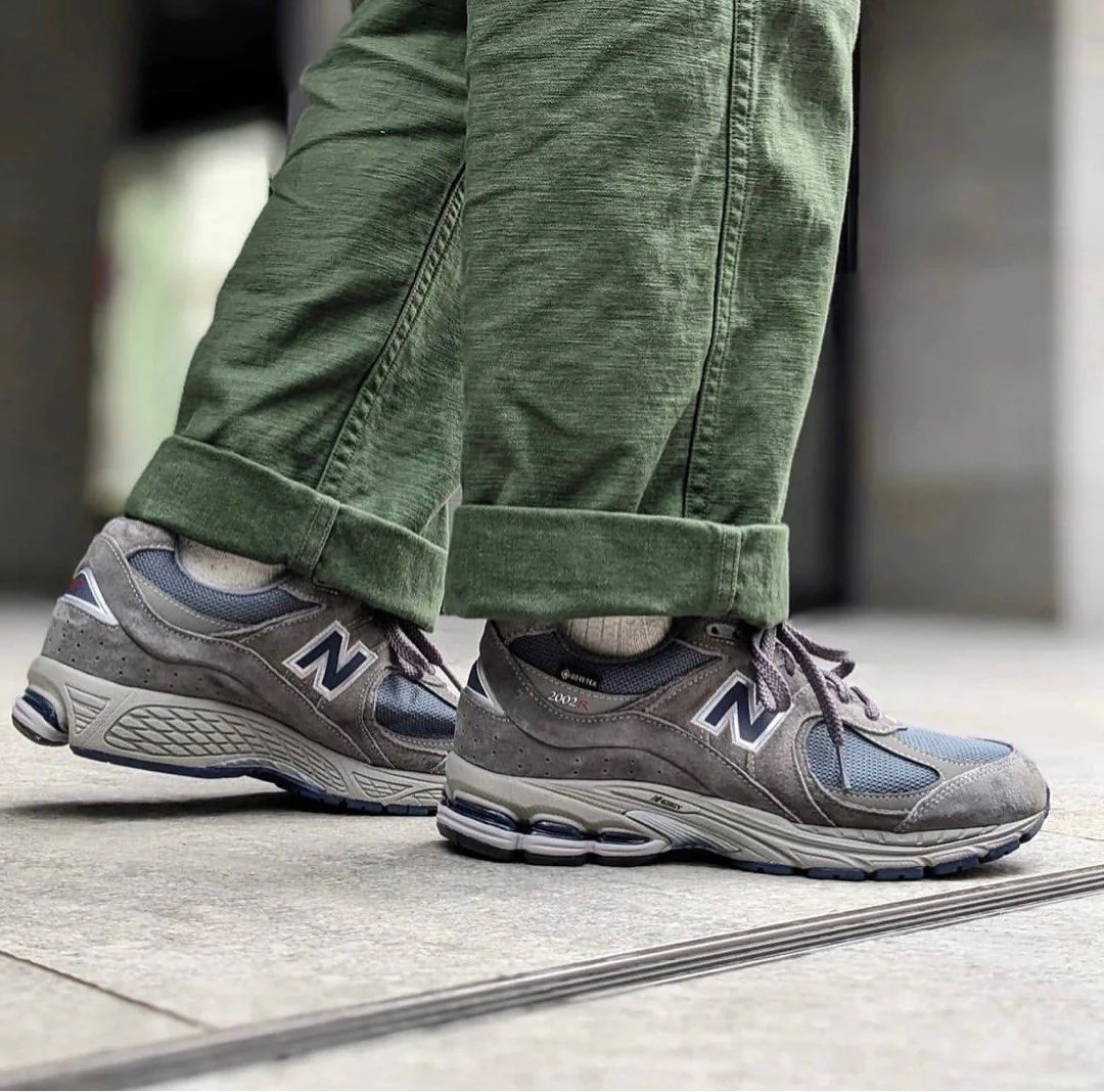 New Balance 2002R Gore-Tex Castlerock - Image 2