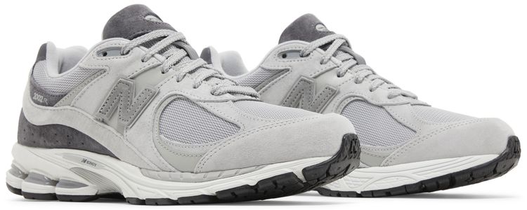 New Balance 2002R Light Dark Grey - Image 2