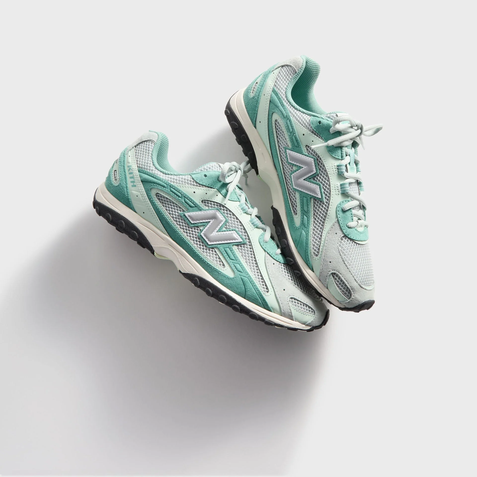 New Balance 204L Kith Green Silver - Image 3