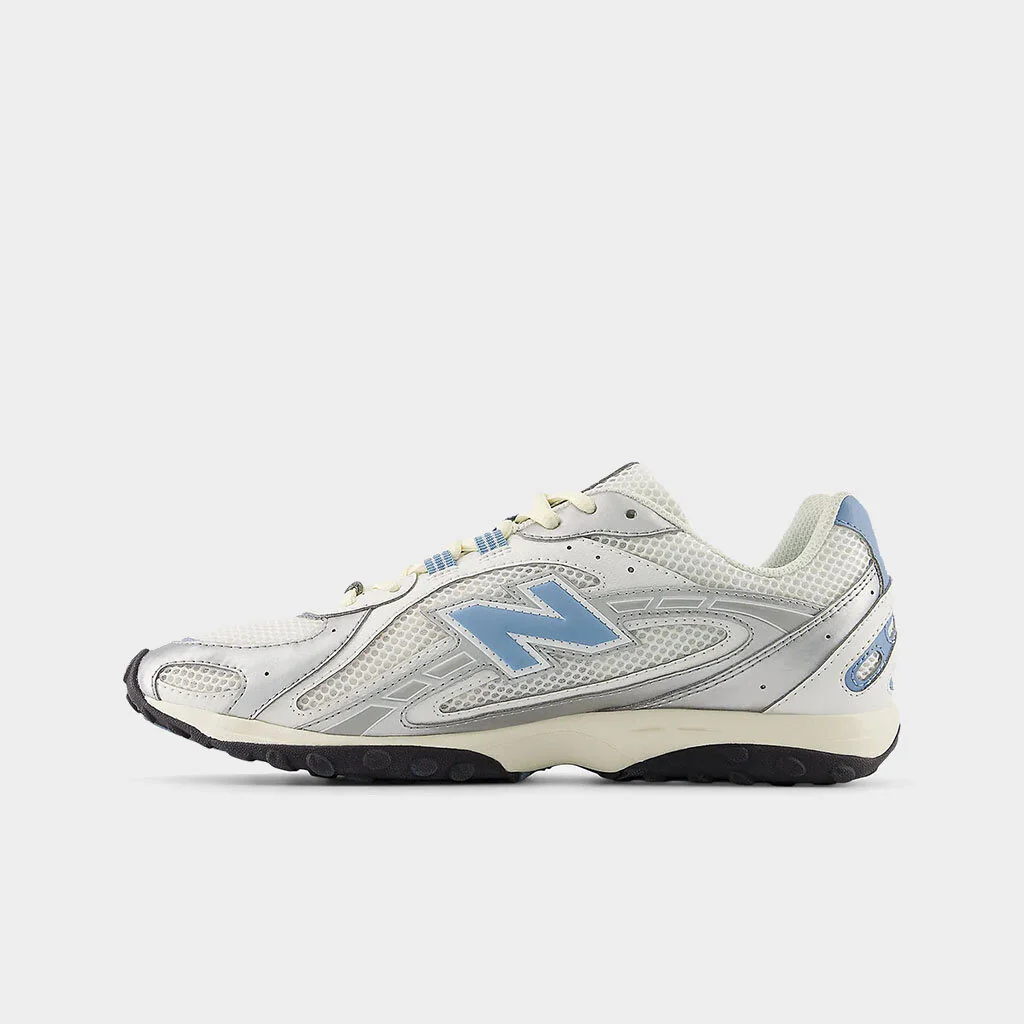 New Balance 204L Silver Metallic Sky - Image 3