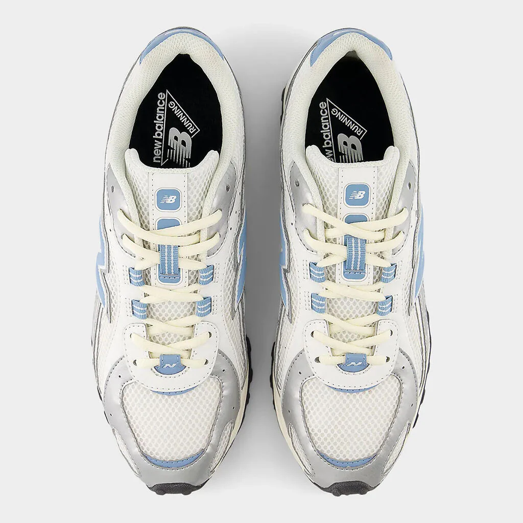 New Balance 204L Silver Metallic Sky - Image 4