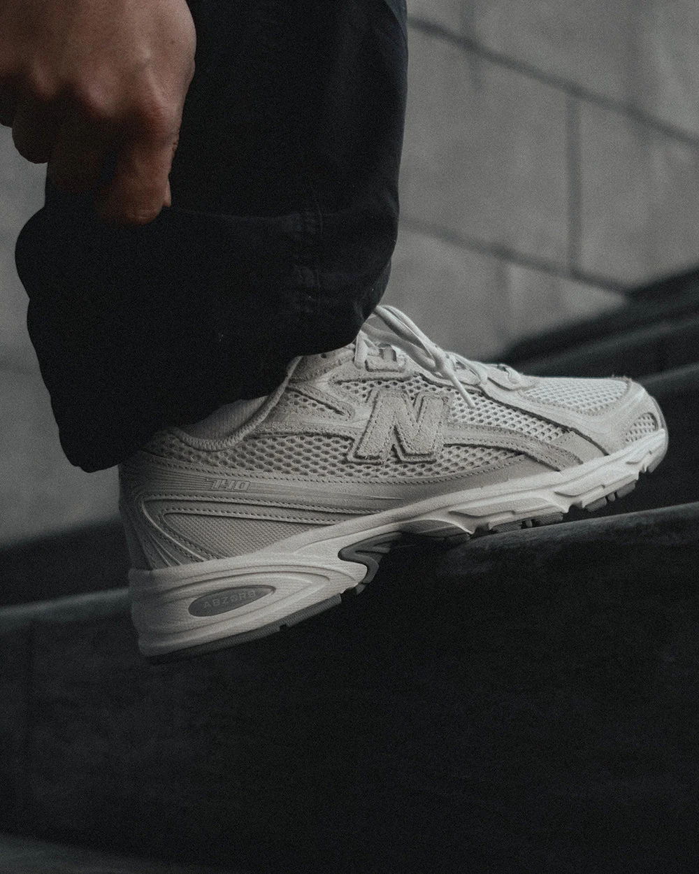 New Balance 740v2 Grey Reflection Slate Grey - Image 2