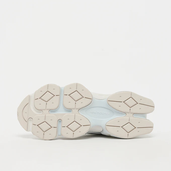 New Balance 9060 Grey Metallic Silver - Image 4