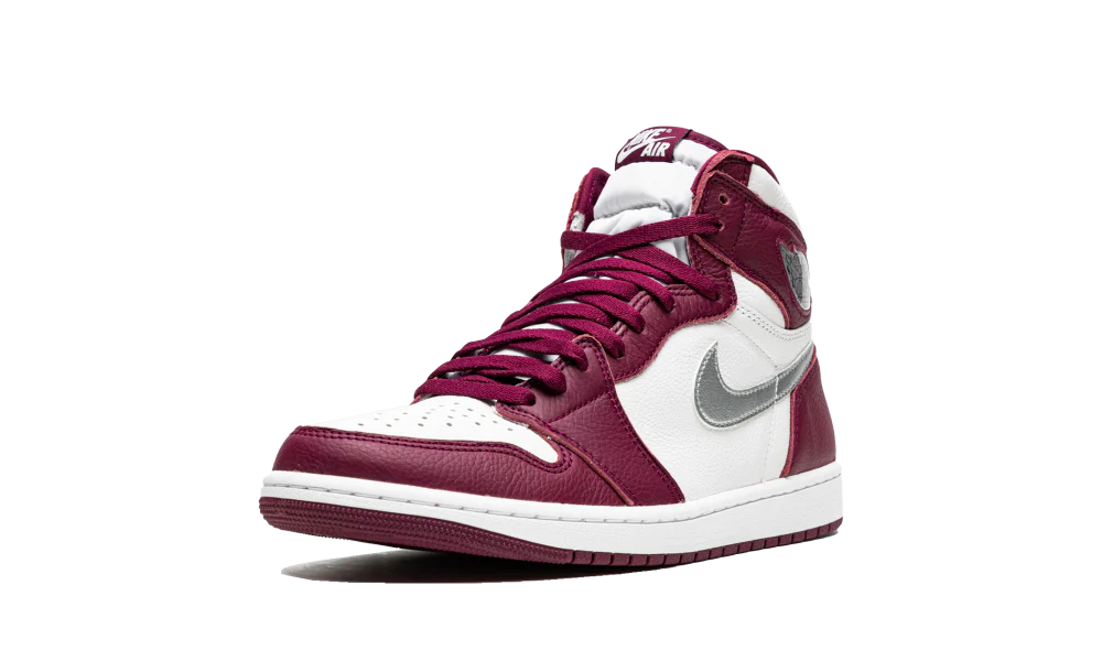 Nike Air Jordan 1 High OG Bordeaux - Image 4