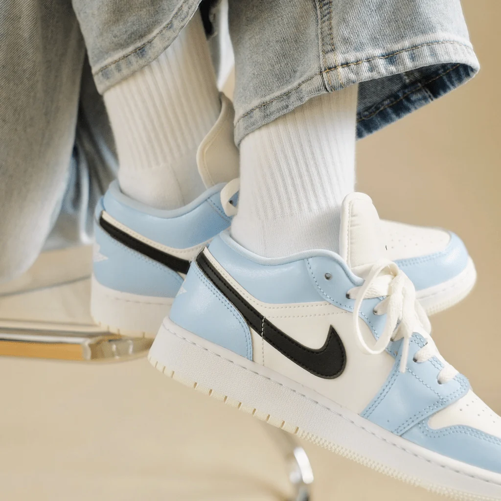 Nike Air Jordan 1 Low Ice Blue - Image 4