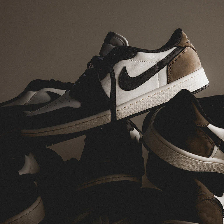 Nike Air Jordan 1 Low OG Mocha - Image 5