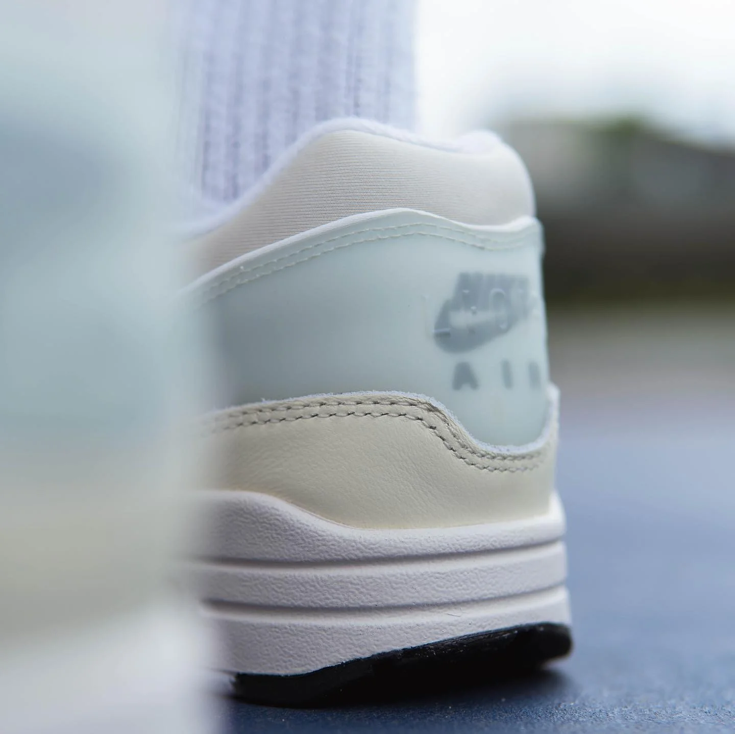 Nike Air Max 1 Premium Hangul Day - Image 3