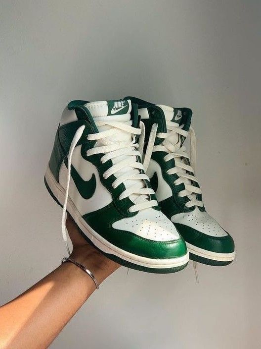 Nike Dunk High Australia - Image 2