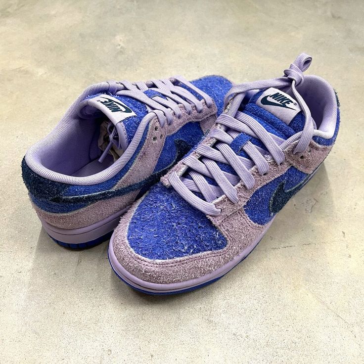 Nike Dunk Low SE Hydrangeas - Image 2