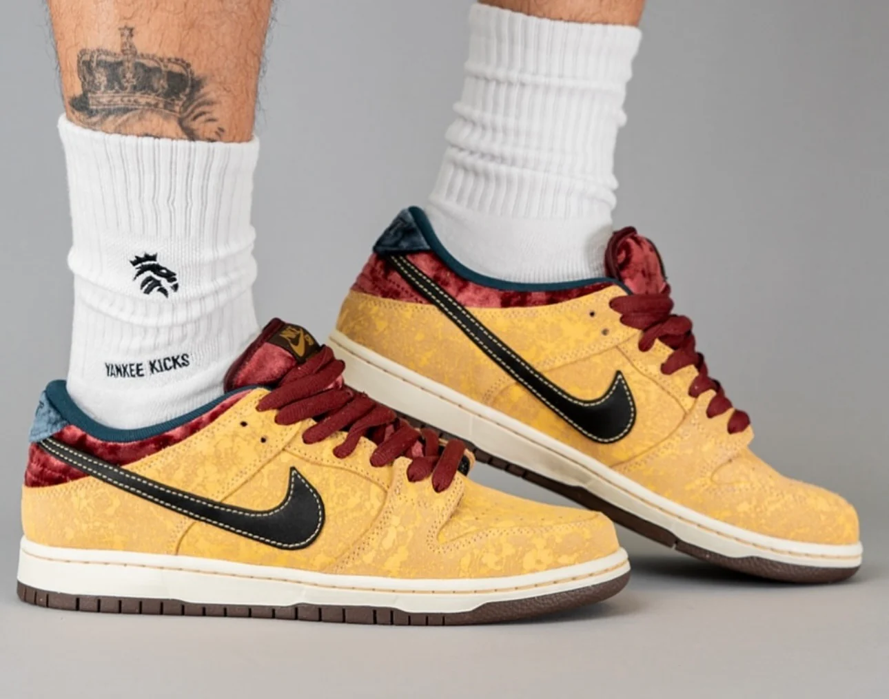 Nike SB Dunk Low City of Cinema - Image 2
